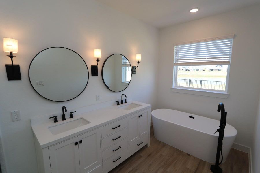 Relaxing primary bath