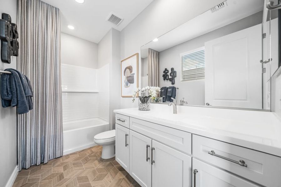 Furnished interior view inside a new home in Meridian, San Tan Valley (Image 14).