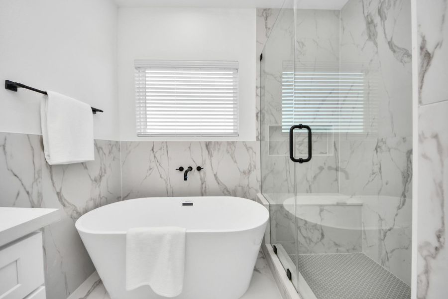 Furnished interior view inside a new home in Hammerly Blvd, Houston (Image 36).