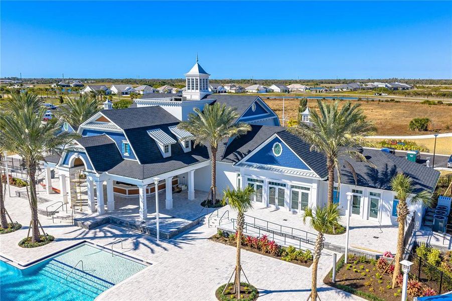 Community amenities in Wellen Park, Venice (Image 34).