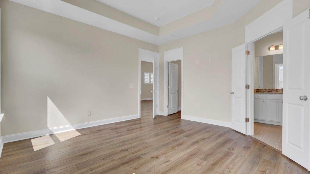 Spacious, unfurnished interior of a new home in Cresswind Charleston, Summerville (Image 30).