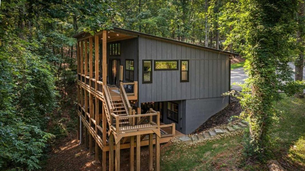 Exterior details and patio area of a home in , Morganton (Image 27).