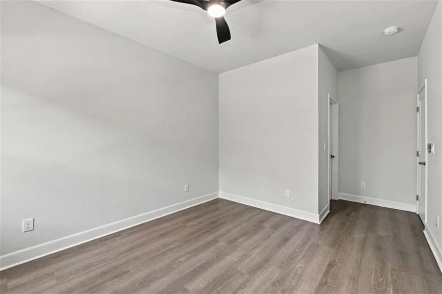 Spacious, unfurnished interior of a new home in , Snellville (Image 39).