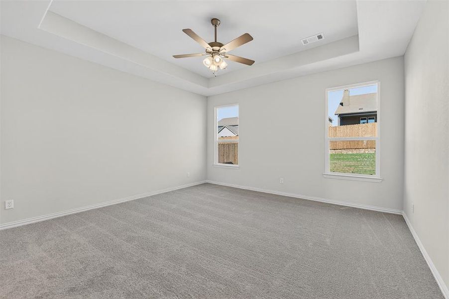 Spacious, unfurnished interior of a new home in Liberty Pointe, Gainesville (Image 32).