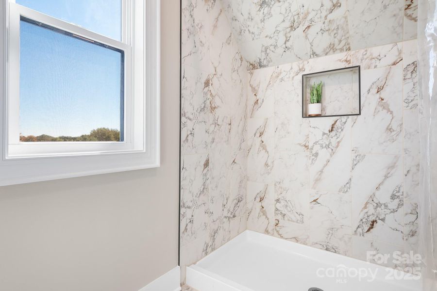 Upper Level Full Bath