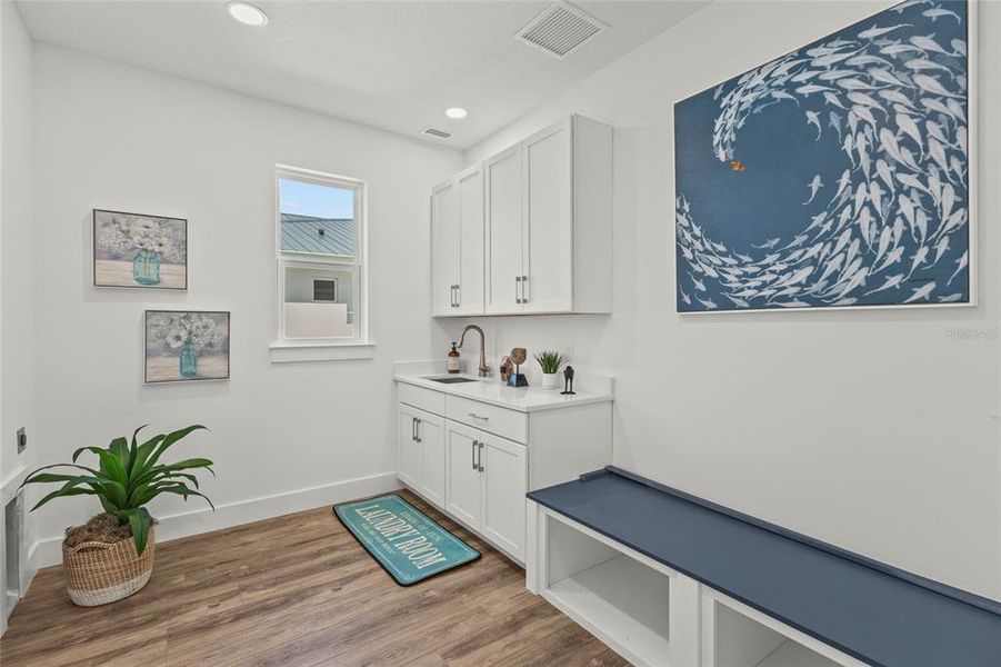 Furnished interior view inside a new home in , Sarasota (Image 41).