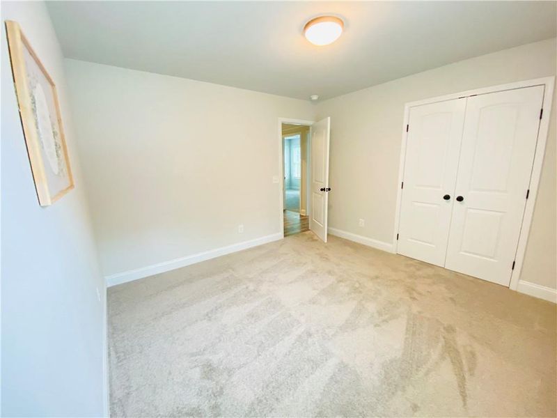 Spacious, unfurnished interior of a new home in , Lawrenceville (Image 36).