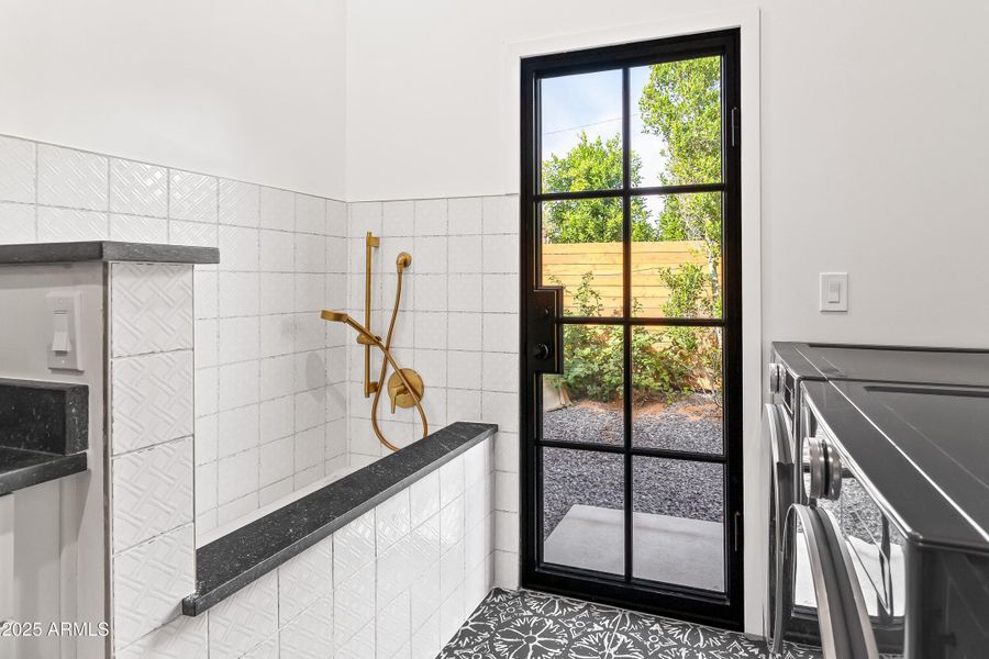 untitled (19 of 41) untitled (19 of 41)