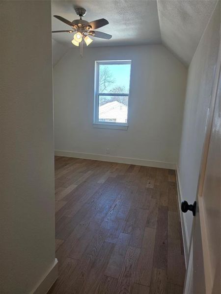 Spacious, unfurnished interior of a new home in , Nocona (Image 14).