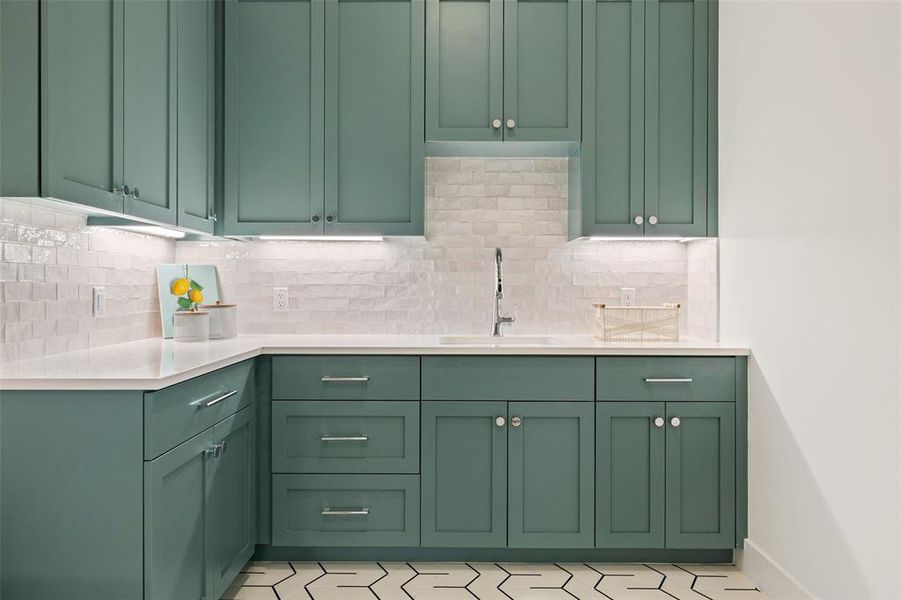 Oversized Laundry Room