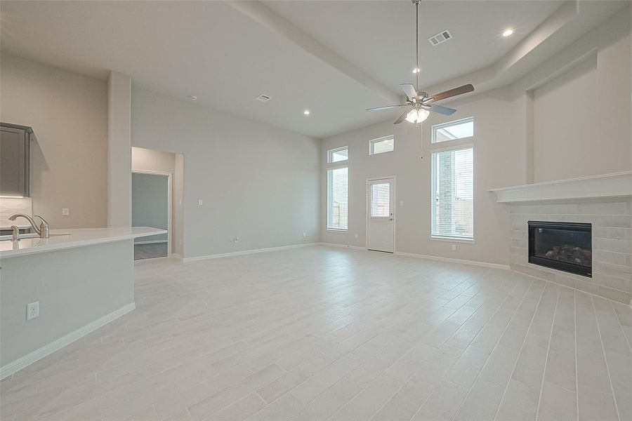 Spacious, unfurnished interior of a new home in , Dayton (Image 17).
