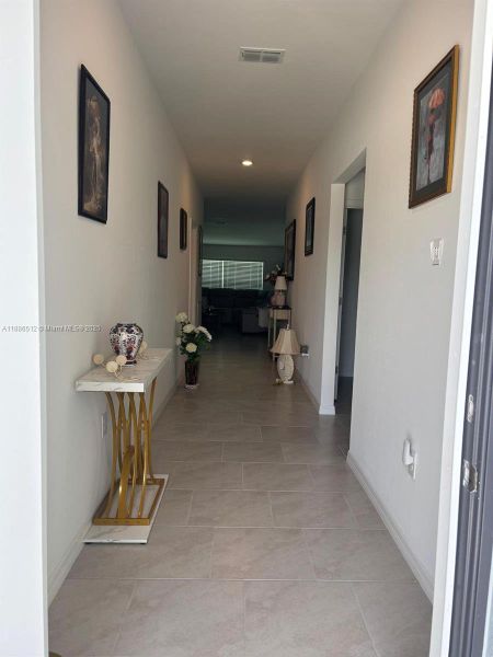 Furnished interior view inside a new home in , Lehigh Acres (Image 5). Furnished interior view inside a new home in , Lehigh Acres (Image 5).