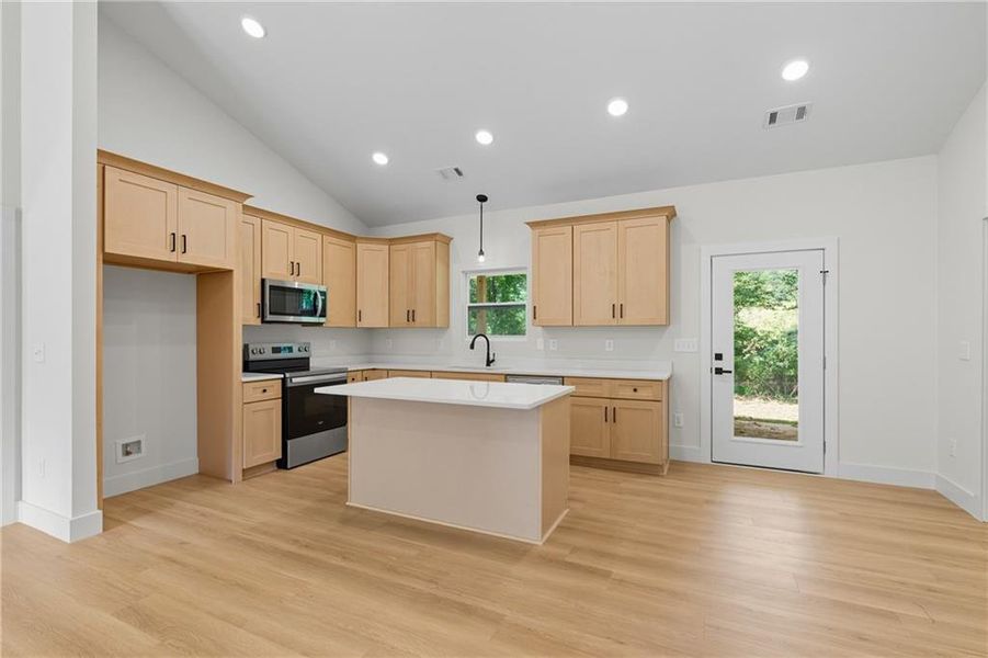 Furnished interior view inside a new home in , Toccoa (Image 5).