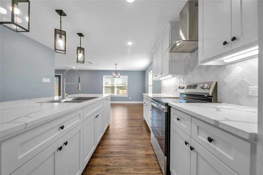 Furnished interior view inside a new home in , Kemp (Image 6).