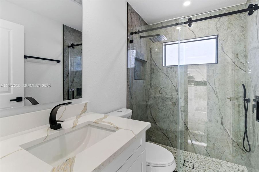 Furnished interior view inside a new home in , Lehigh Acres (Image 10).