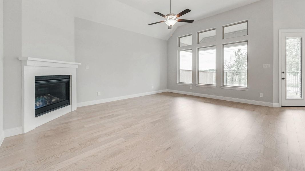 Similar home photos of similar floorplans, not pictures of actual home. Similar home photos of similar floorplans, not pictures of actual home.
