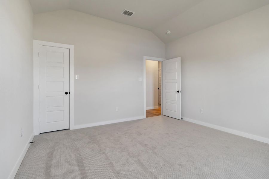 7011 Alamo Estates - Model - Lubbock - Secondary Bedroom 7011 Alamo Estates - Model - Lubbock - Secondary Bedroom