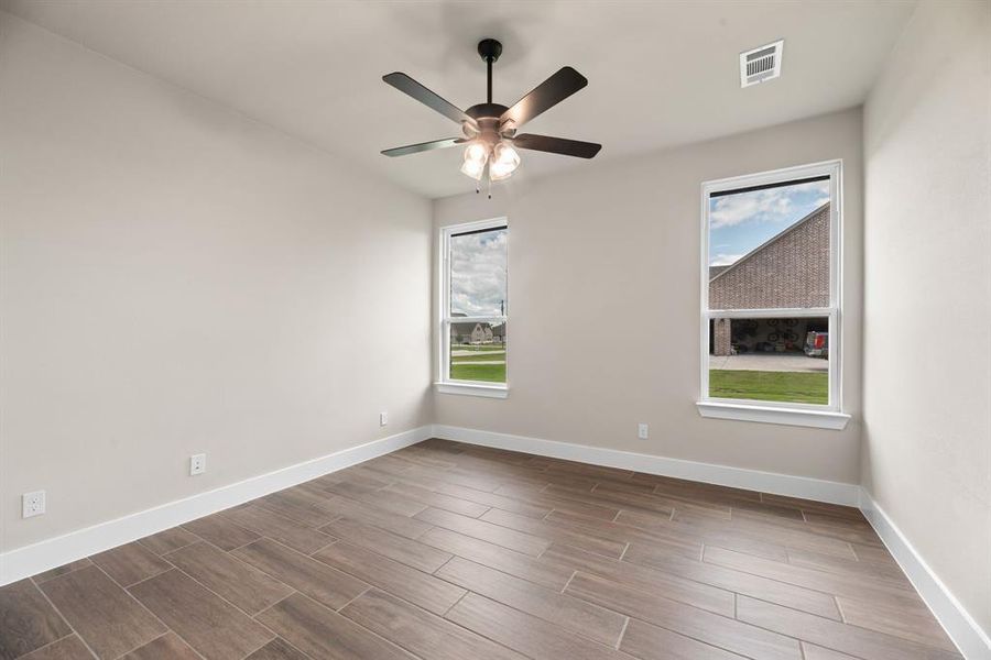 Spacious, unfurnished interior of a new home in Fannin Ranch, Leonard (Image 15). Spacious, unfurnished interior of a new home in Fannin Ranch, Leonard (Image 15).