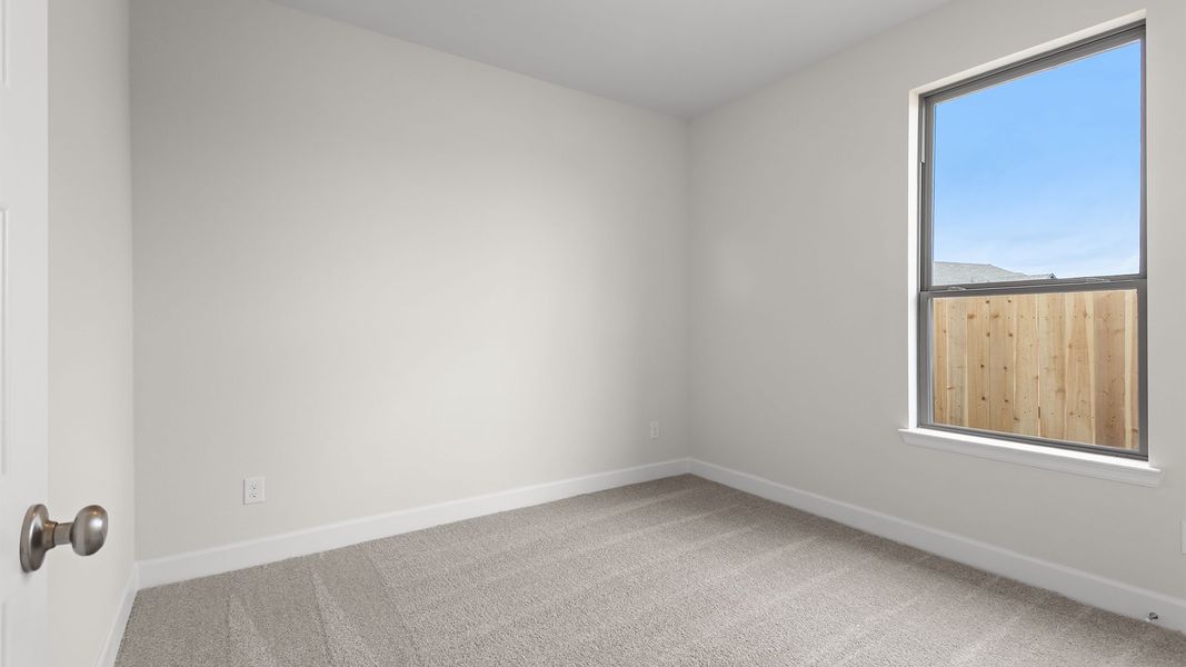 Spacious, unfurnished interior of a new home in Elyson, Katy (Image 16).