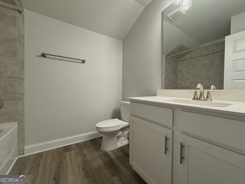 Furnished interior view inside a new home in Tuscany Hills, Douglasville (Image 12). Furnished interior view inside a new home in Tuscany Hills, Douglasville (Image 12).