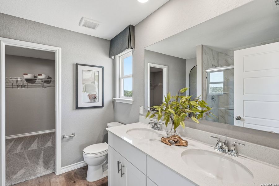 Furnished interior view inside a new home in Horizon Ridge, San Antonio (Image 29).