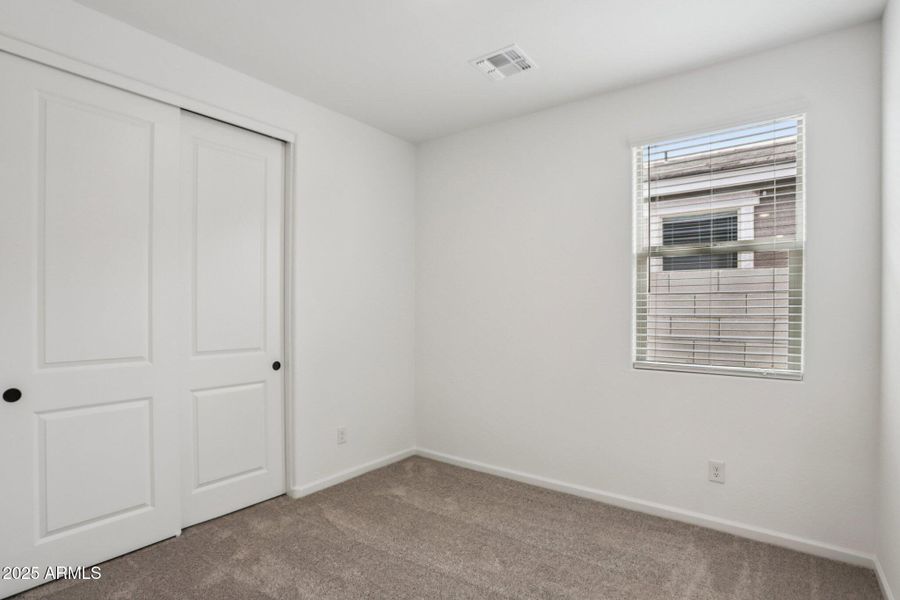 24-web-or-mls-La Senda Dr W-S2008-024