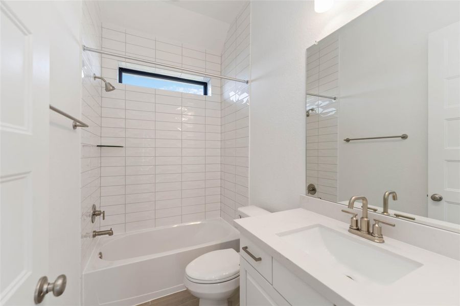 Furnished interior view inside a new home in Arabella on the Prairie, Richmond (Image 7). Furnished interior view inside a new home in Arabella on the Prairie, Richmond (Image 7).