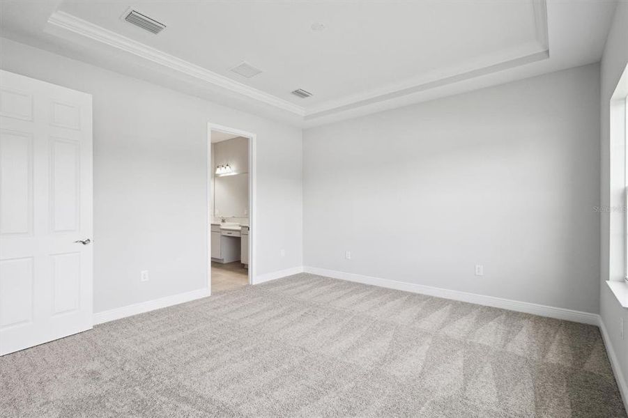 Spacious, unfurnished interior of a new home in Two Rivers, Zephyrhills (Image 19).