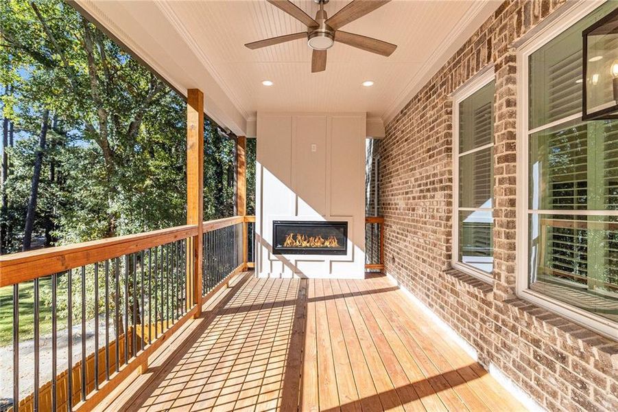 Exterior details and patio area of a home in , Brookhaven (Image 27).