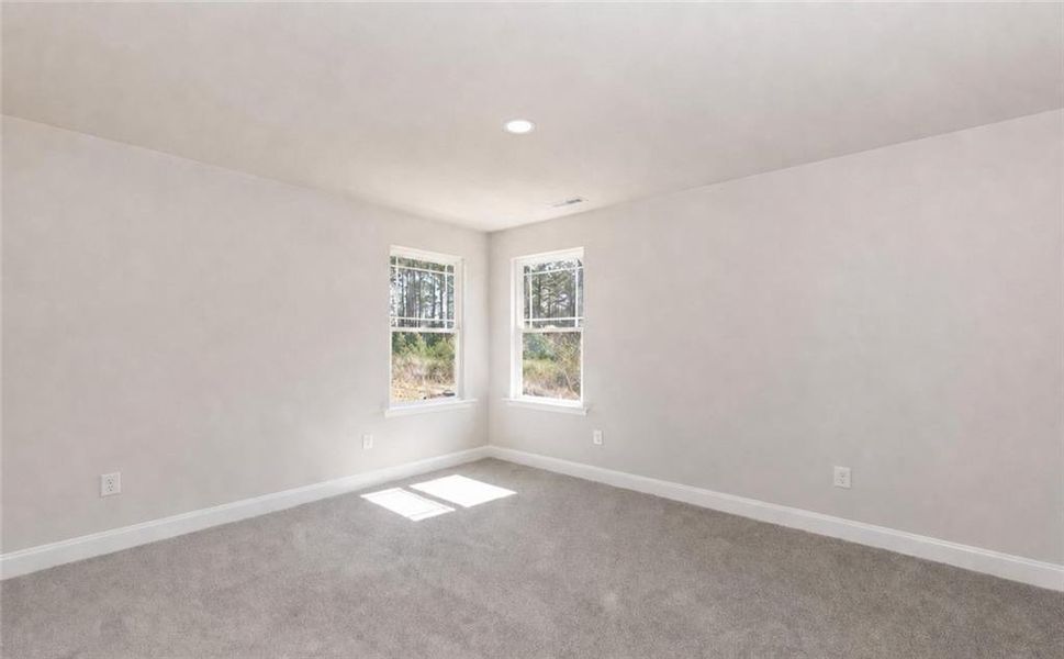 Spacious, unfurnished interior of a new home in Norris Landing, Snellville (Image 10).