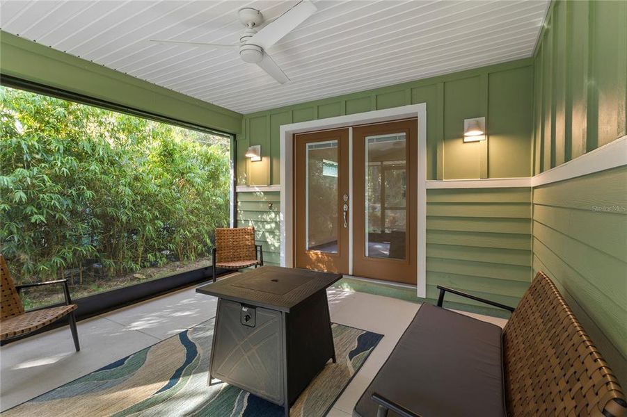 Exterior details and patio area of a home in , Palm Coast (Image 21).