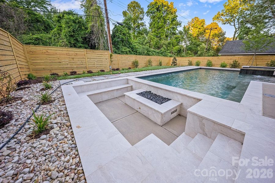Exterior details and patio area of a home in , Charlotte (Image 4).