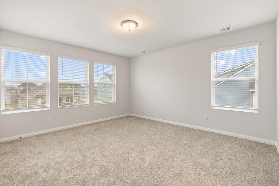 Spacious, unfurnished interior of a new home in Castlewood, Taylor (Image 30).