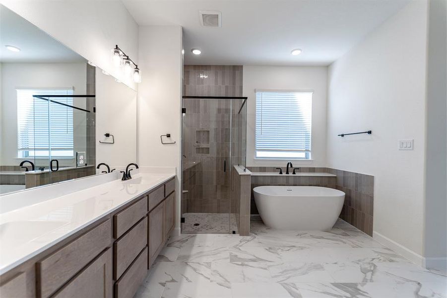 Furnished interior view inside a new home in Green Meadows, Celina (Image 7). Furnished interior view inside a new home in Green Meadows, Celina (Image 7).