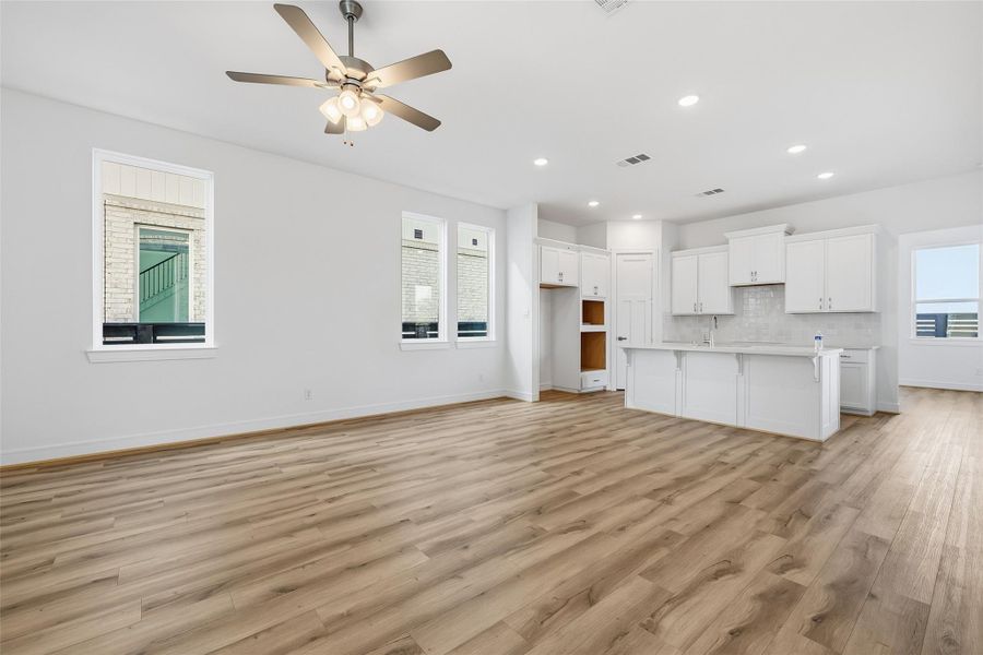 Spacious, unfurnished interior of a new home in Bridgeland Central, Cypress (Image 21). Spacious, unfurnished interior of a new home in Bridgeland Central, Cypress (Image 21).