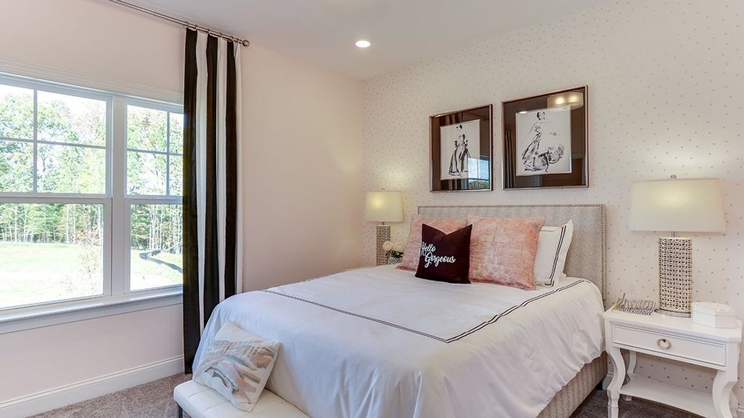 2816 Edison II Bed4 F2