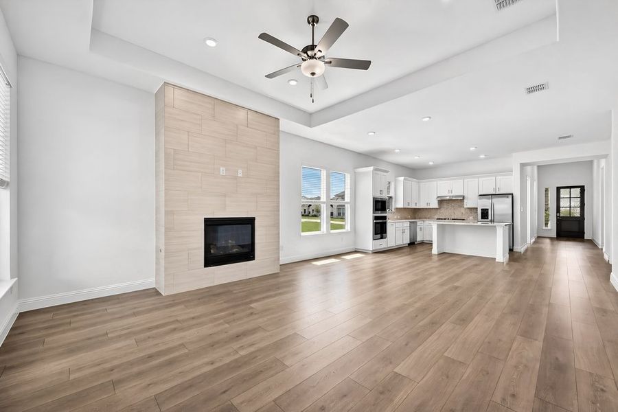 Spacious, unfurnished interior of a new home in The Ridge at Northlake, Northlake (Image 15). Spacious, unfurnished interior of a new home in The Ridge at Northlake, Northlake (Image 15).