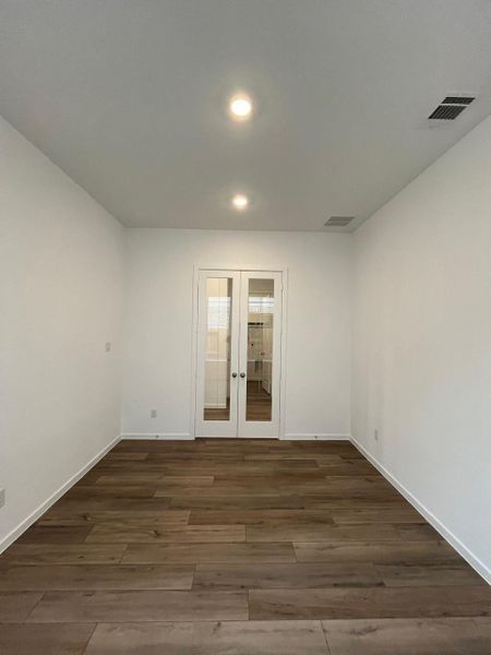 *Not actual home, pictures representative of same floor plan*