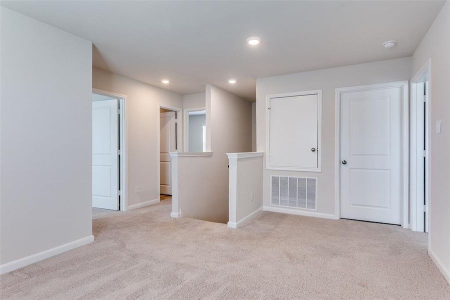 upstairs spacious game room