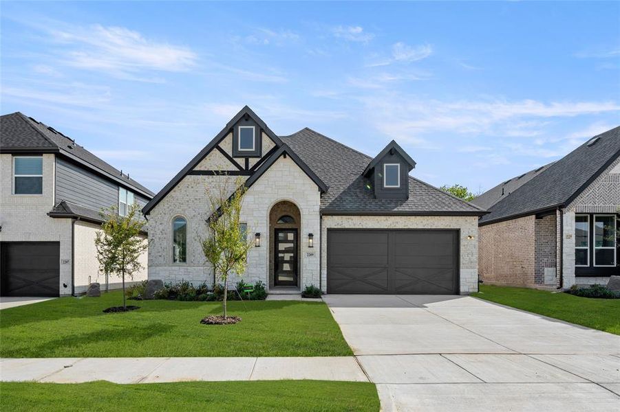 2209 Pelican- Front-1