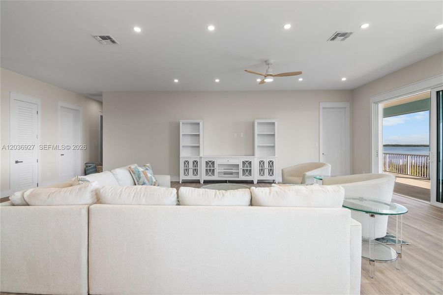 Furnished interior view inside a new home in , Big Pine Key (Image 8).