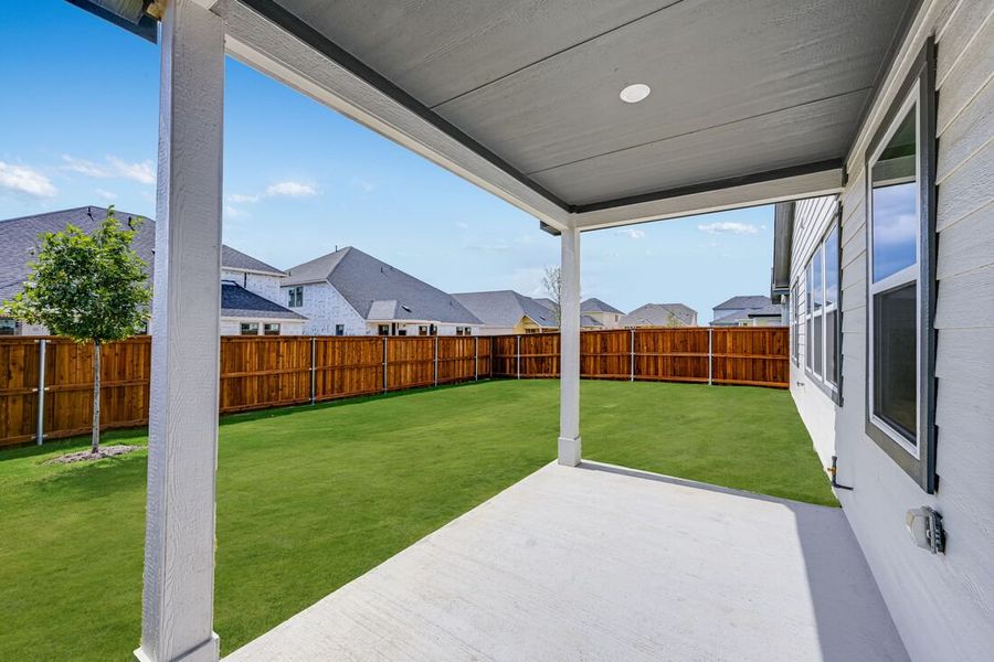 Exterior details and patio area of a home in Madero 50s, Fort Worth (Image 2). Exterior details and patio area of a home in Madero 50s, Fort Worth (Image 2).