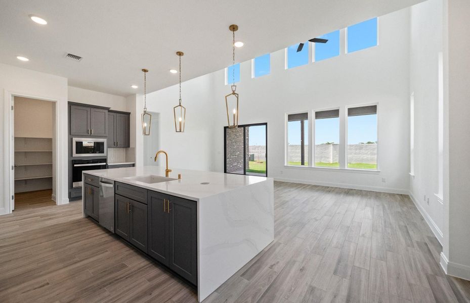 MODEL HOME images may NOT be consistent with the finished product.