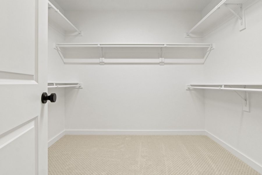 Spacious, unfurnished interior of a new home in Woodbridge Townhomes, Wylie (Image 17).