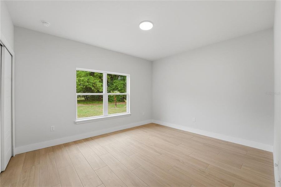 Spacious, unfurnished interior of a new home in , Kissimmee (Image 21).