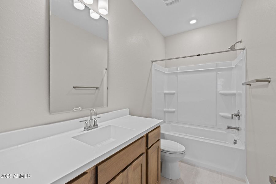 21)BATH 3 UP 21)BATH 3 UP