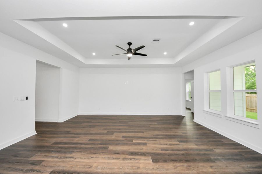 Image 9 of a home in . Image 9 of a home in .