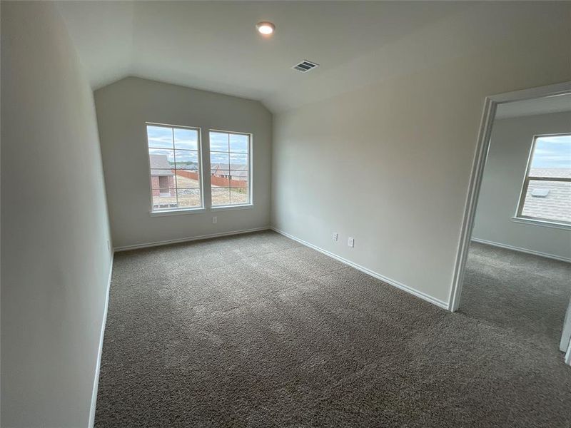 Spacious, unfurnished interior of a new home in Elevon, Lavon (Image 16). Spacious, unfurnished interior of a new home in Elevon, Lavon (Image 16).