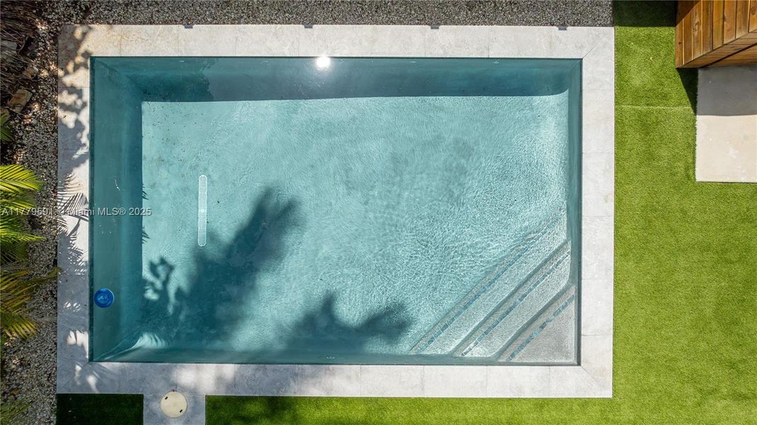 Image 42 of a home in .