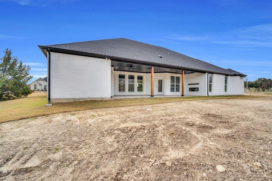 Exterior details and patio area of a home in , Waxahachie (Image 26).